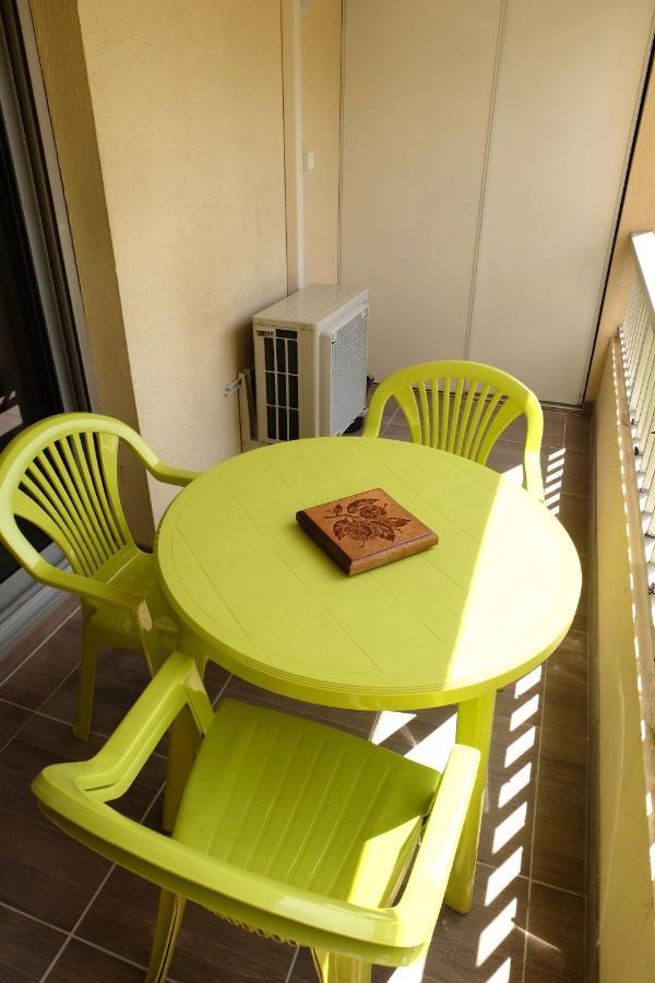 Petit Paradis Classe 3 Etoiles A 200M De La Plage! Terrasse-Wifi-Parking-Clim 생 망드리에 쉬르 메르 외부 사진